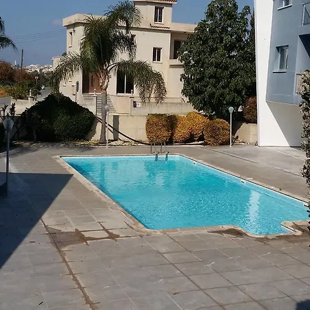 Purple Apple Apartment Geroskipou